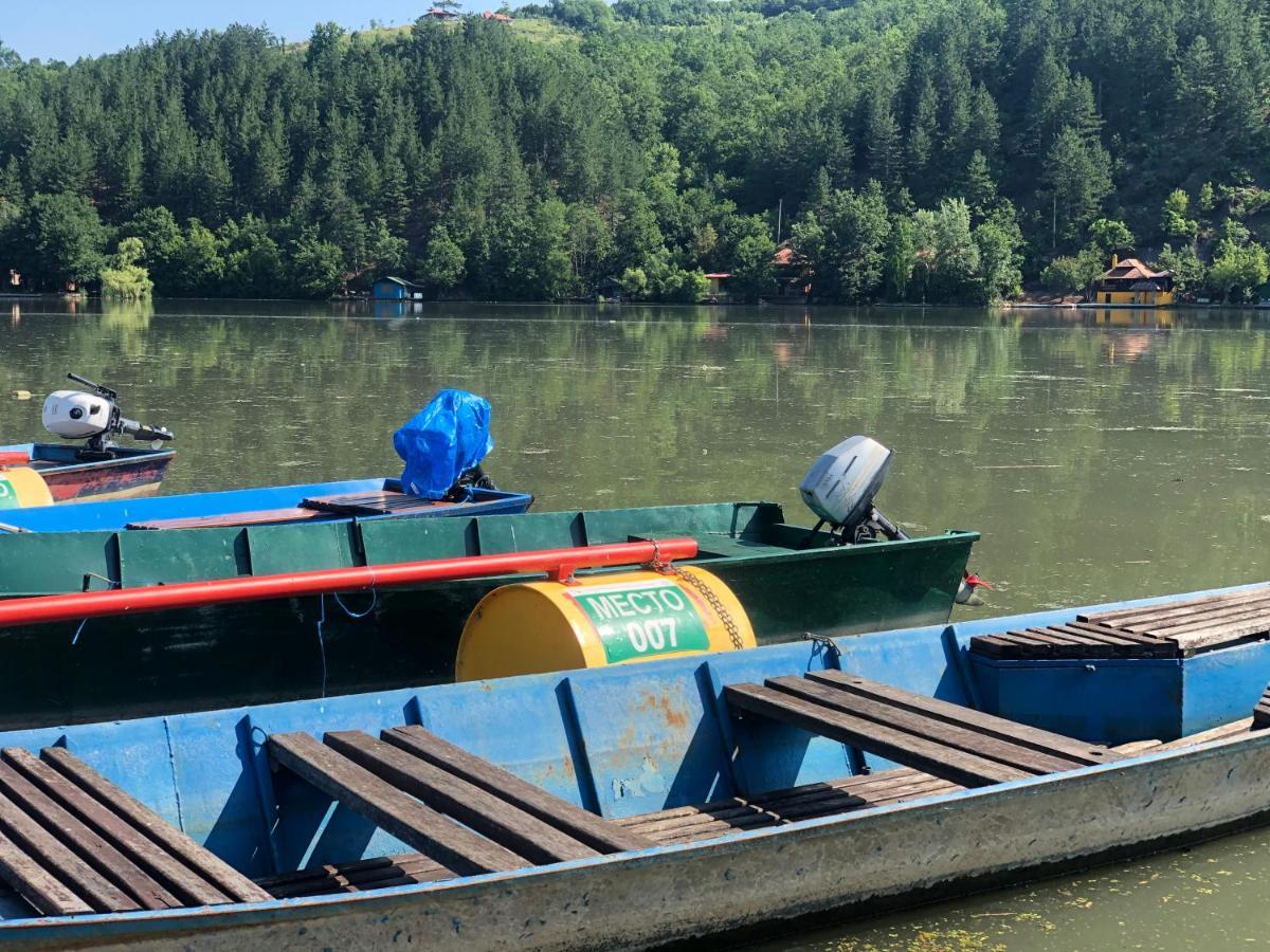 Apartament Glamping Jezero Čačak Zewnętrze zdjęcie