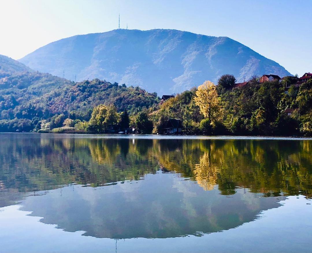 Apartament Glamping Jezero Čačak Zewnętrze zdjęcie